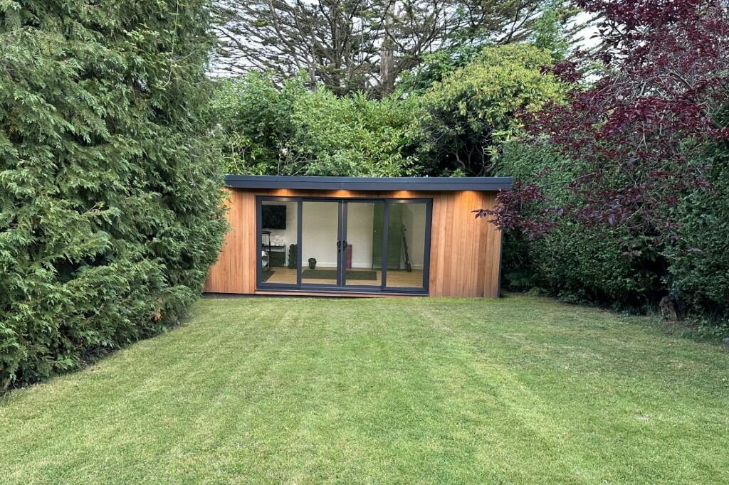 Additional image 15 of High Park Road, Broadstone, Dorset, BH18