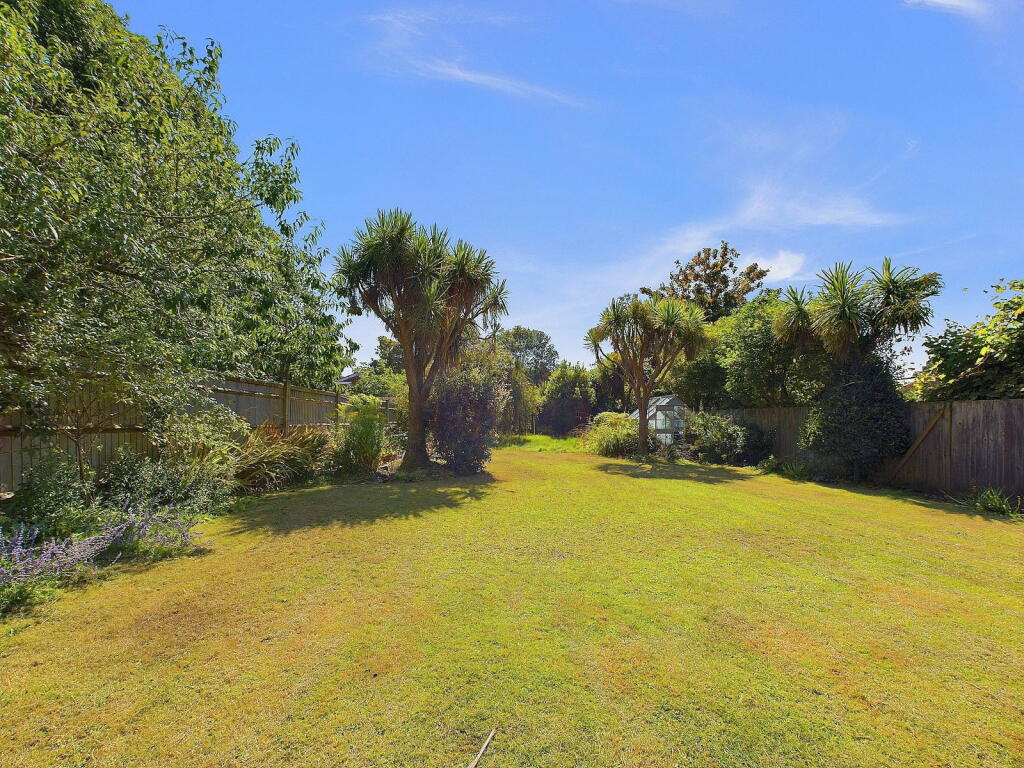 Additional image 3 of Glebe Road, Worthing, BN14