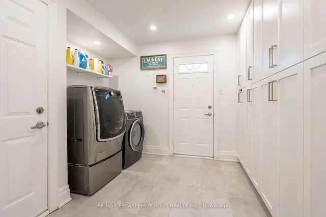 Additional image 17 of 158 Southpark Ave