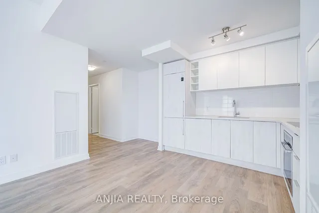 Additional image 7 of 2033 Kennedy Rd Unit 703