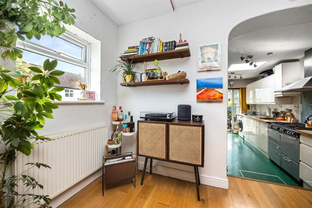 Additional image 8 of Portfield Avenue, Patcham, Brighton