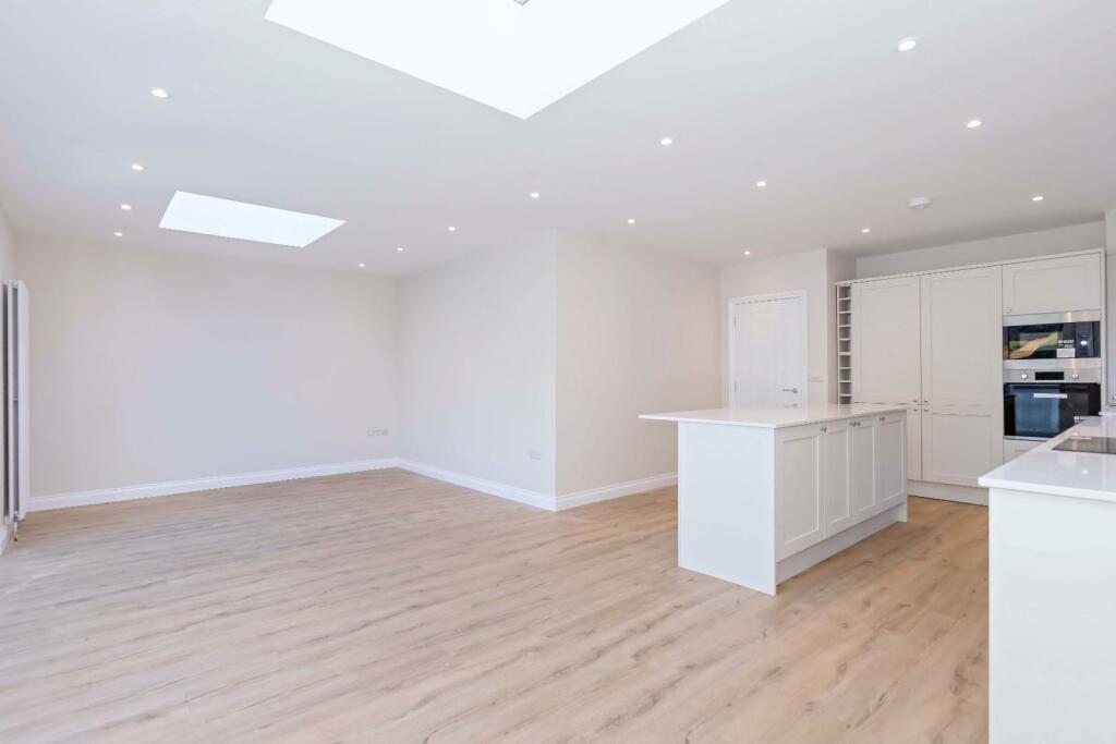 Additional image 4 of Elizabeth Avenue, Hove