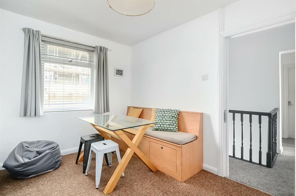 Additional image 6 of London Road