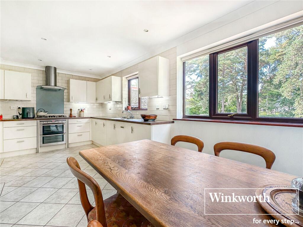 Additional image 4 of Evening Glade, Ferndown, Dorset, BH22