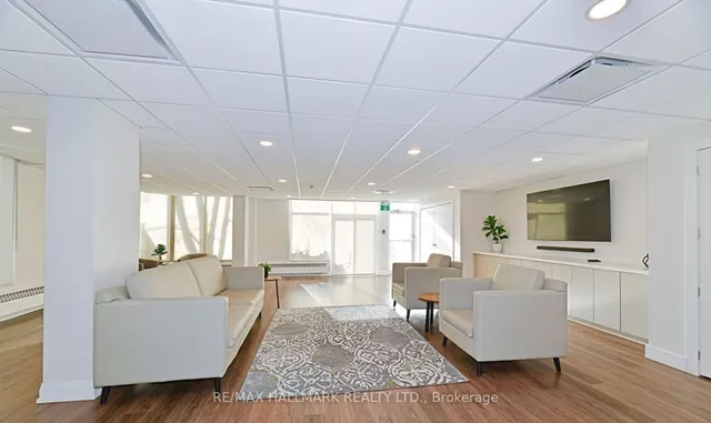 Additional image 23 of 4 Park Vista Dr Unit 414