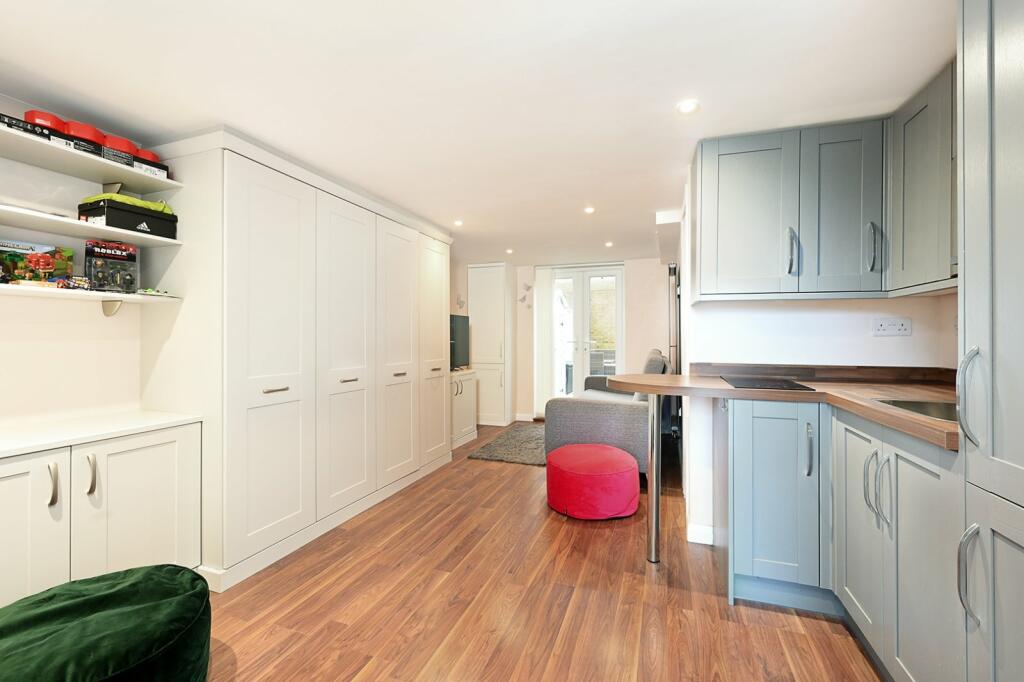 Additional image 21 of Ormonde Way, Shoreham Beach, West Sussex, BN43