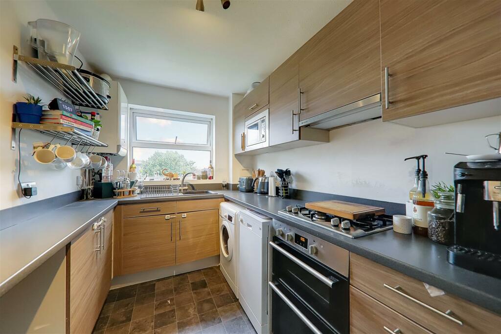 Additional image 7 of 9, Wisborough Court, Littlehampton Road