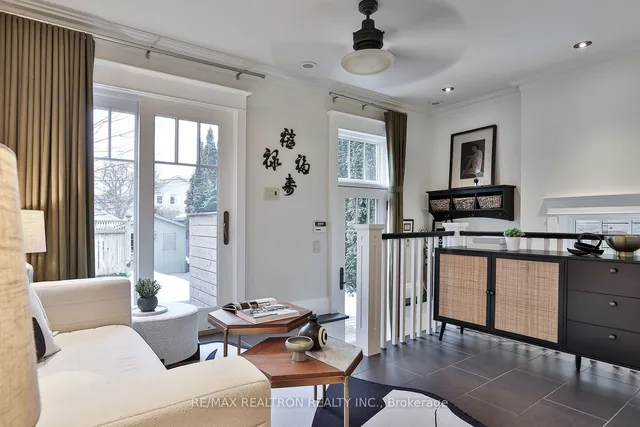 Additional image 12 of 351 Woburn Ave