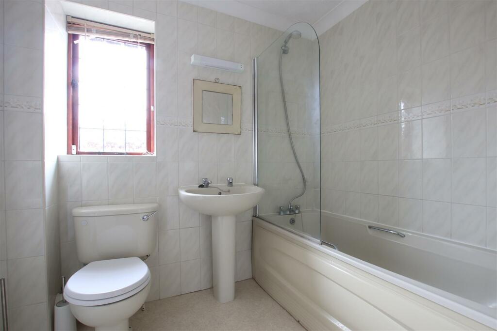 Additional image 5 of Millstream Close, Wimborne