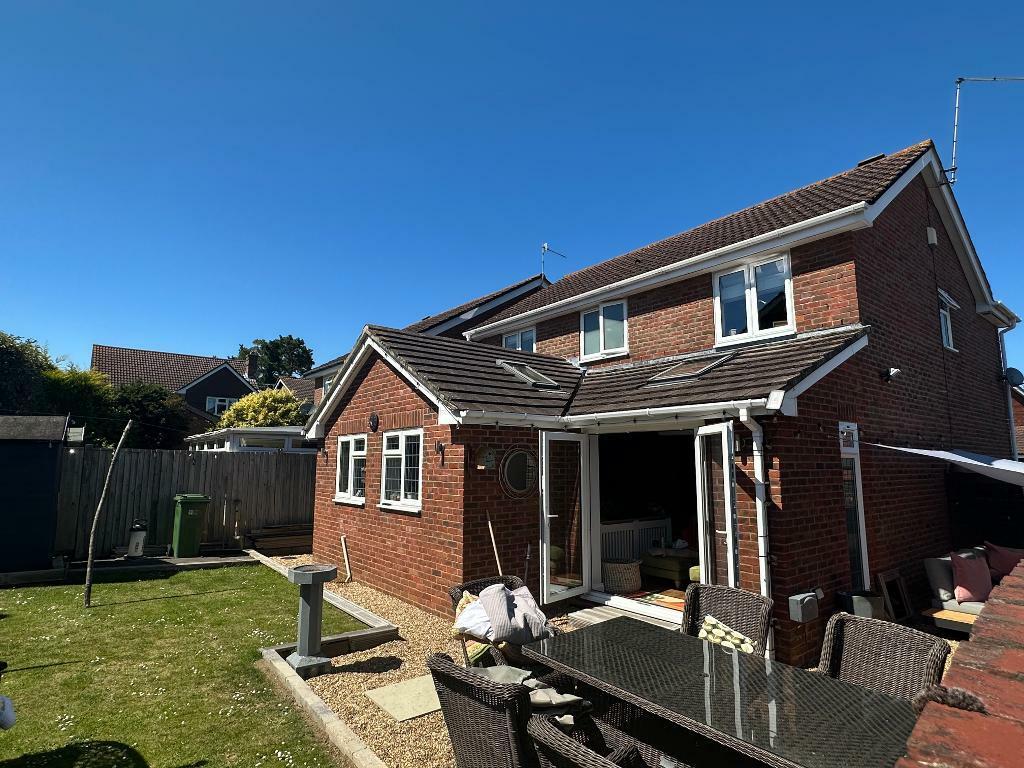 Additional image 11 of Bowmans Close, Steyning, West Sussex, BN44 3SR