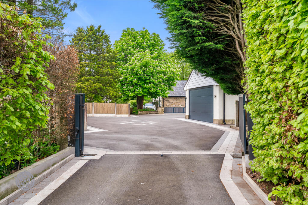 Additional image 19 of Hunt Fold House, Greenmount, Greater Manchester, BL8 4QE