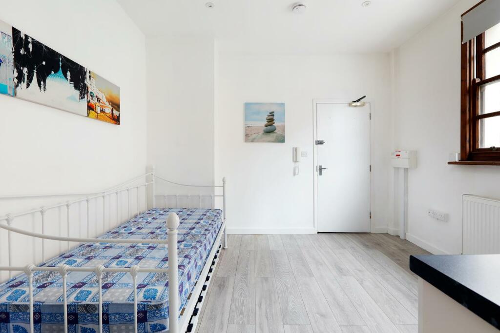 Additional image 5 of St James Street, Brighton