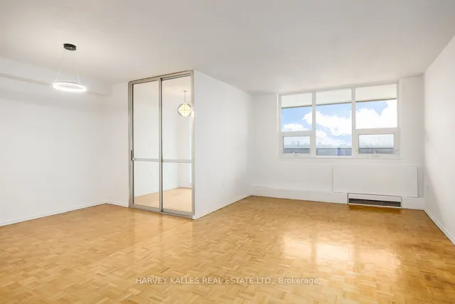 Additional image 11 of 15 La Rose Ave Unit 1514