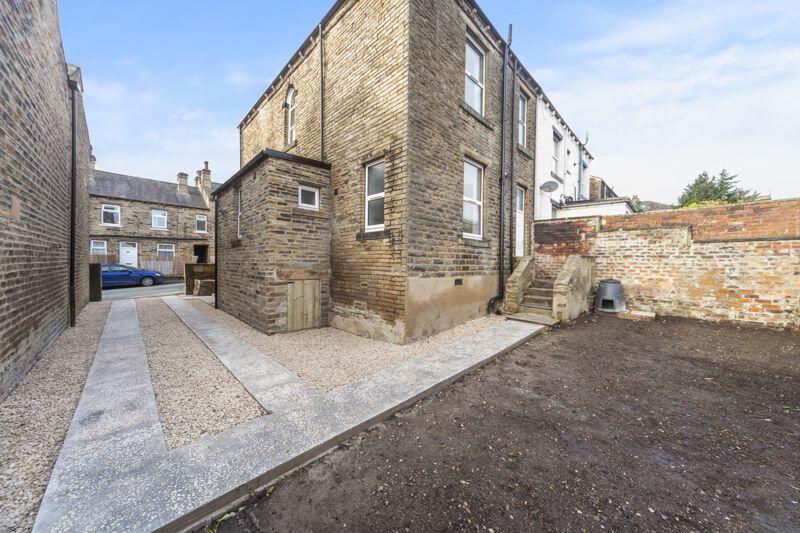 Additional image 30 of South Parade, Cleckheaton