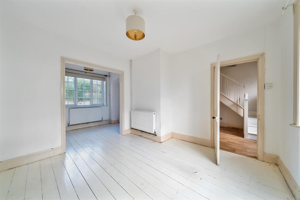 Additional image 3 of Julians Road, Wimborne