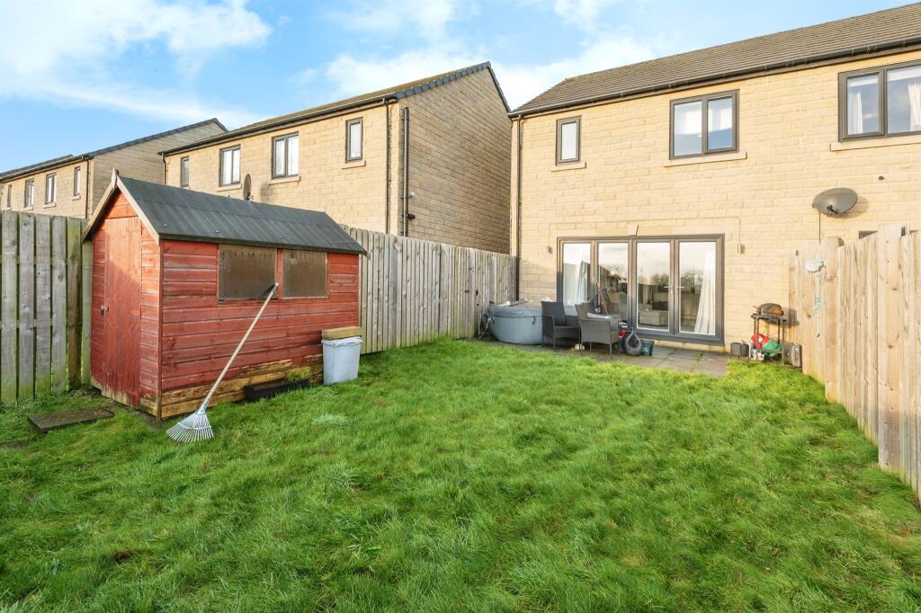 Additional image 14 of Delf Hill Close, Low Moor, Bradford