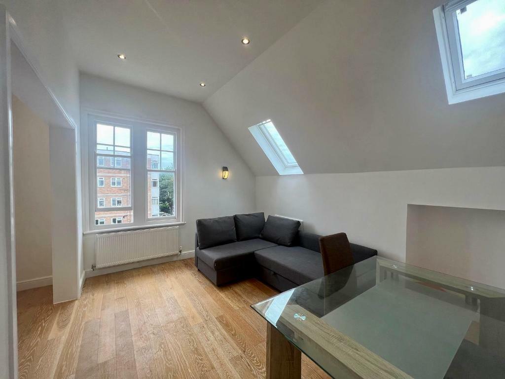 Additional image 14 of Wilbury Villas, Hove, BN3 6GB