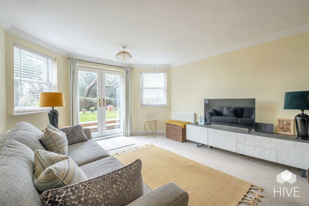 Additional image 6 of West Cliff Gardens, West Cliff, Bournemouth