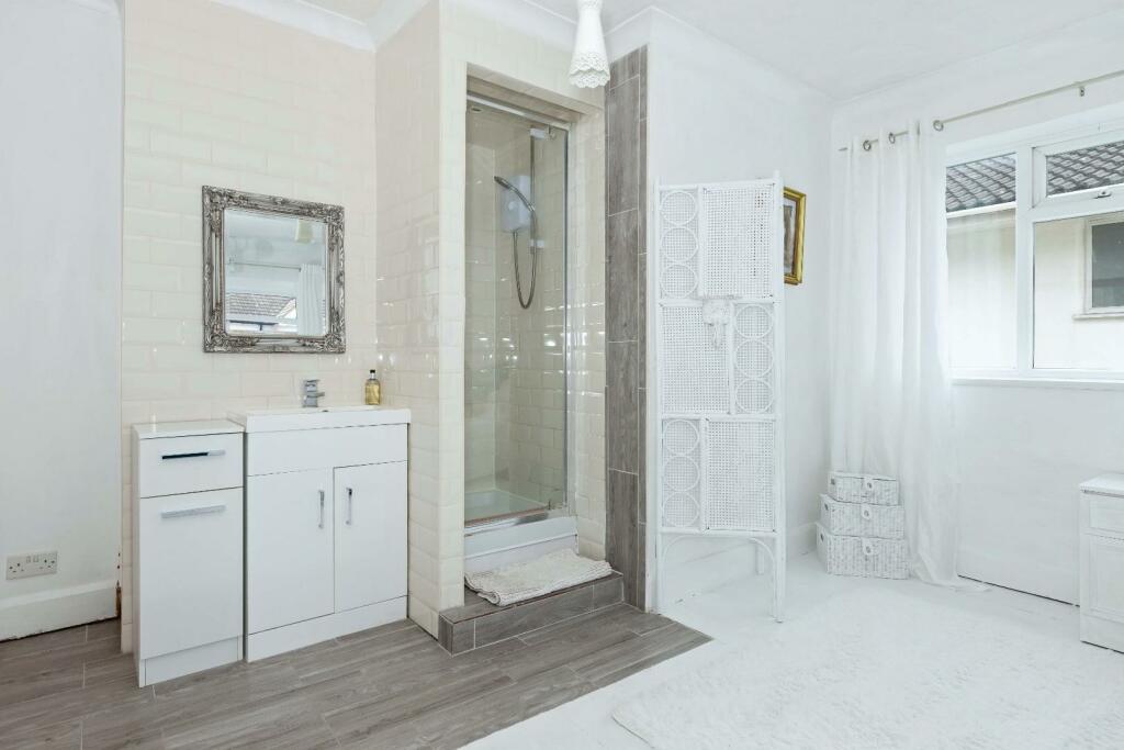 Additional image 19 of Cecil Road, Lancing