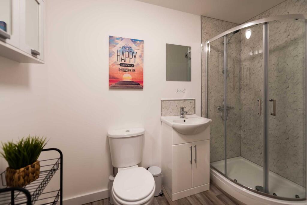 Additional image 36 of Mayfield Avenue