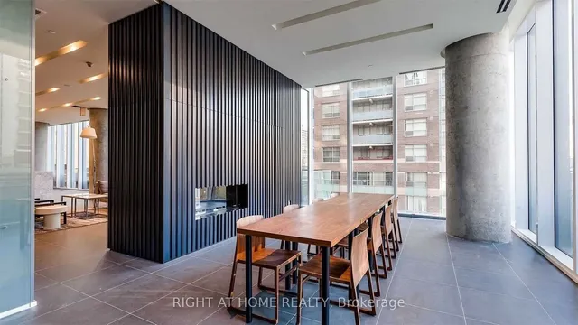 Additional image 20 of 15 Grenville St Unit 1711