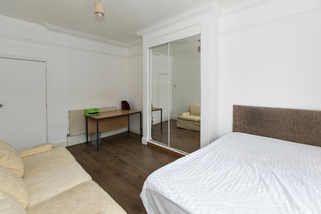 Additional image 6 of 5 Bed Student flat on Kings Road