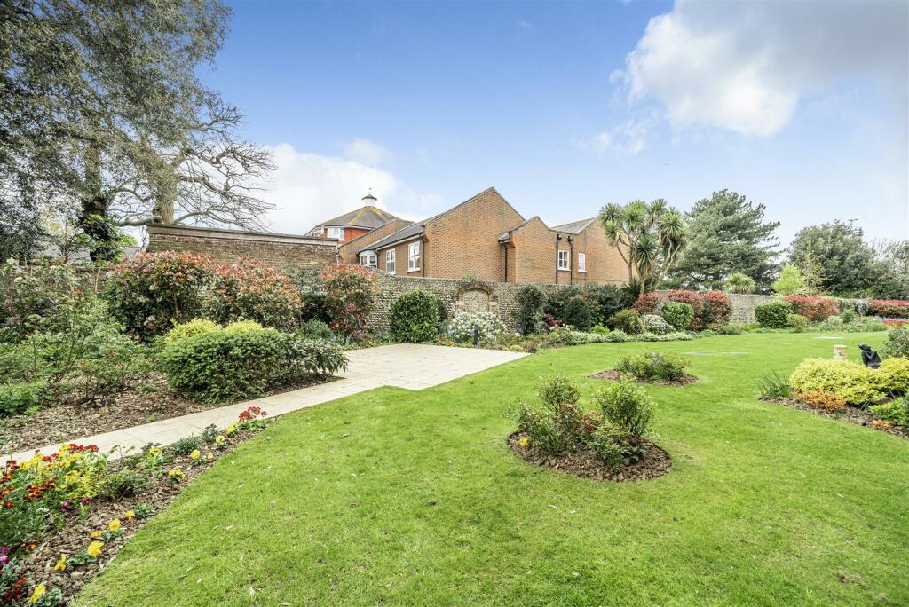 Additional image 12 of Hale Lodge, Littlehampton