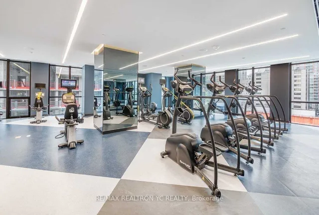 Additional image 16 of 1 Yorkville Ave Unit 3309