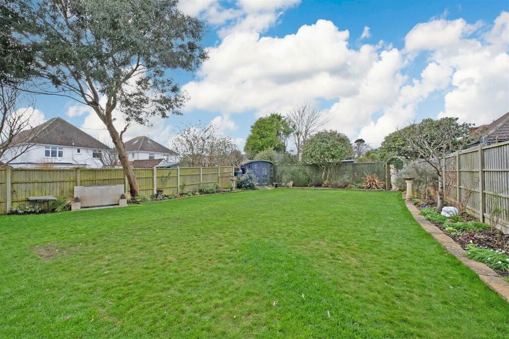 Additional image 4 of Barton On Sea, New Milton