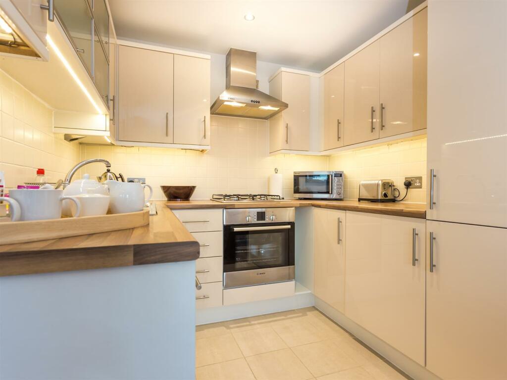 Additional image 7 of High Street, Poole