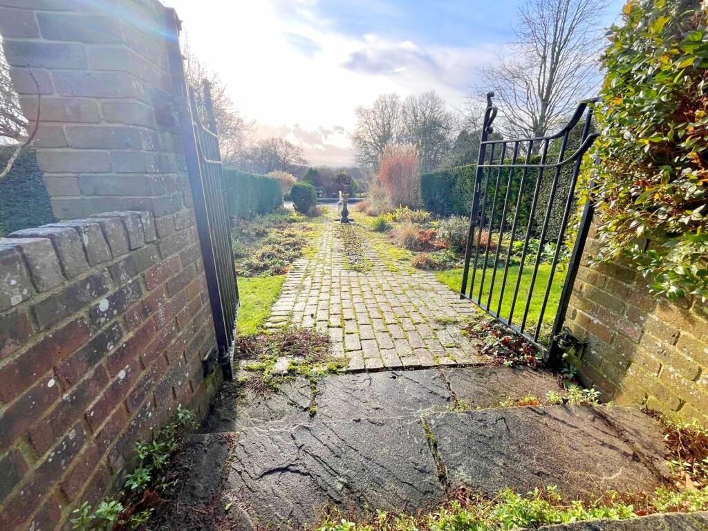 Additional image 22 of Stunts Green, Herstmonceux, Hailsham, East Sussex, BN27