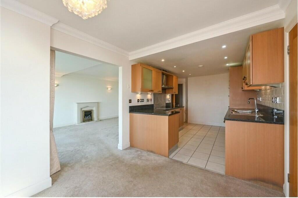 Additional image 8 of Steyne Gardens, Worthing, BN11 3DW