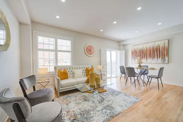 Additional image 13 of 566 Bessborough Dr