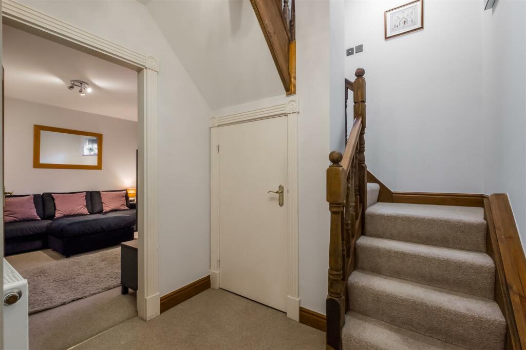 Additional image 14 of Rustless Close, Cleckheaton, BD19 6JU