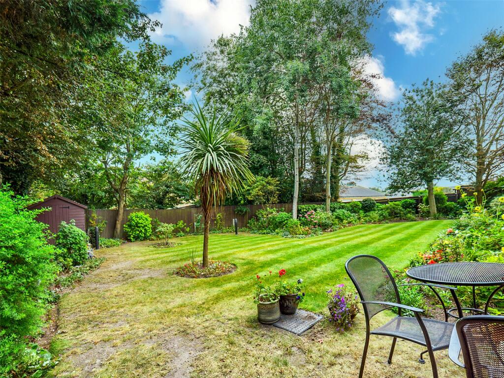 Additional image 17 of Highview Court, 46 Wortley Road, Highcliffe, BH23