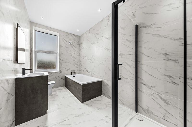 Additional image 21 of South Parade, Cleckheaton