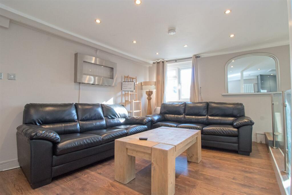 Additional image 7 of Surrey Street, Brighton