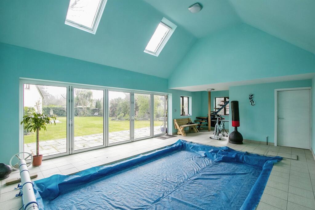 Additional image 6 of Higher Blandford Road, Broadstone