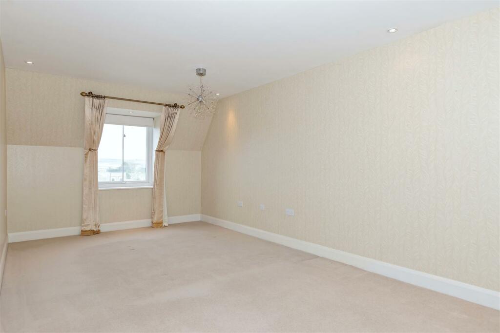 Additional image 12 of Marine Parade, Worthing