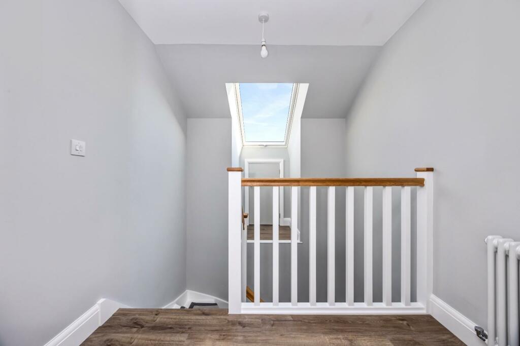 Additional image 28 of Warren Road, Brighton