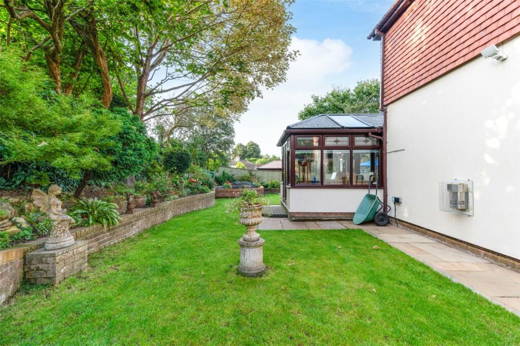 Additional image 20 of Lewens Close, Wimborne, Dorset, BH21