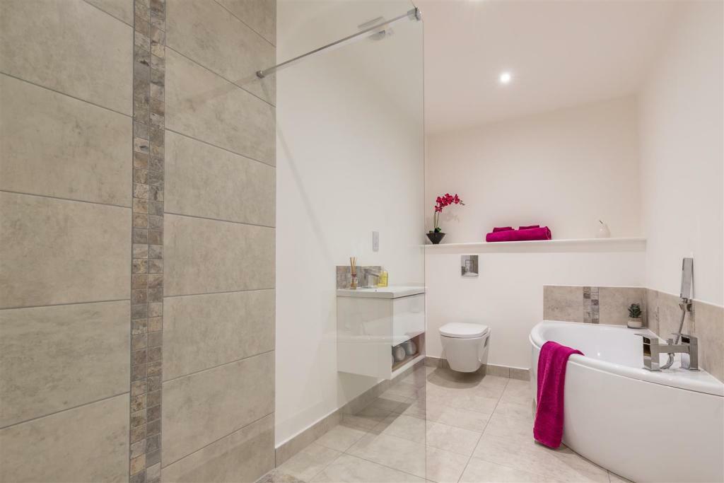 Additional image 14 of Dudsbury Crescent, Ferndown