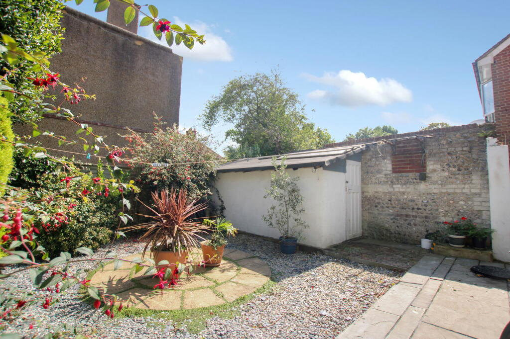 Additional image 19 of Victoria Road, Worthing BN11 1XB