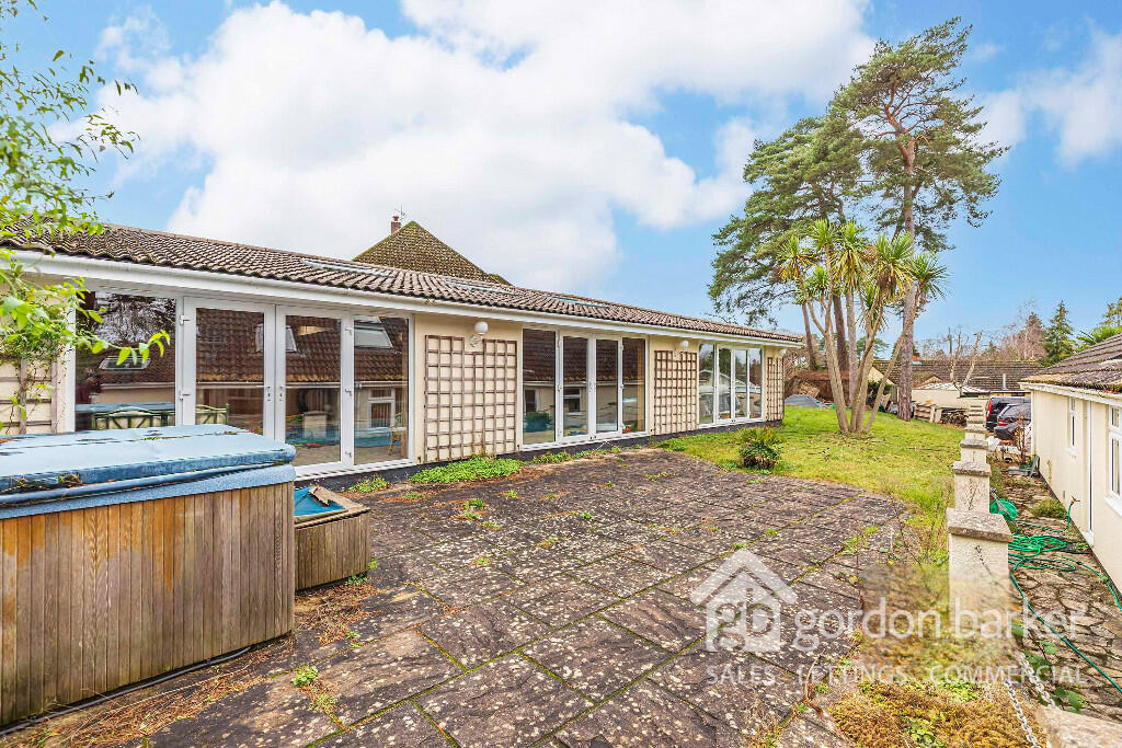 Additional image 50 of Woodside Close, Ferndown, Dorset, BH22