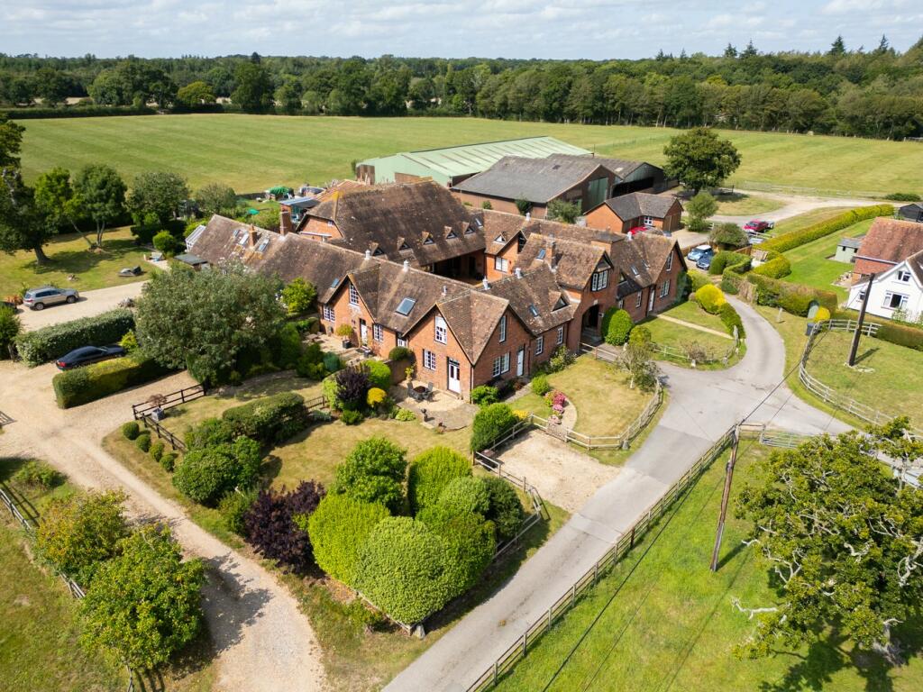 Additional image 33 of Ossemsley, Christchurch, BH23