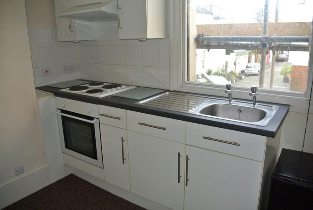 Additional image 4 of Burlington Street, Brighton, BN2 1AU