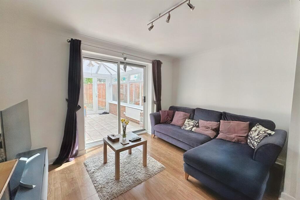 Additional image 6 of Verwood