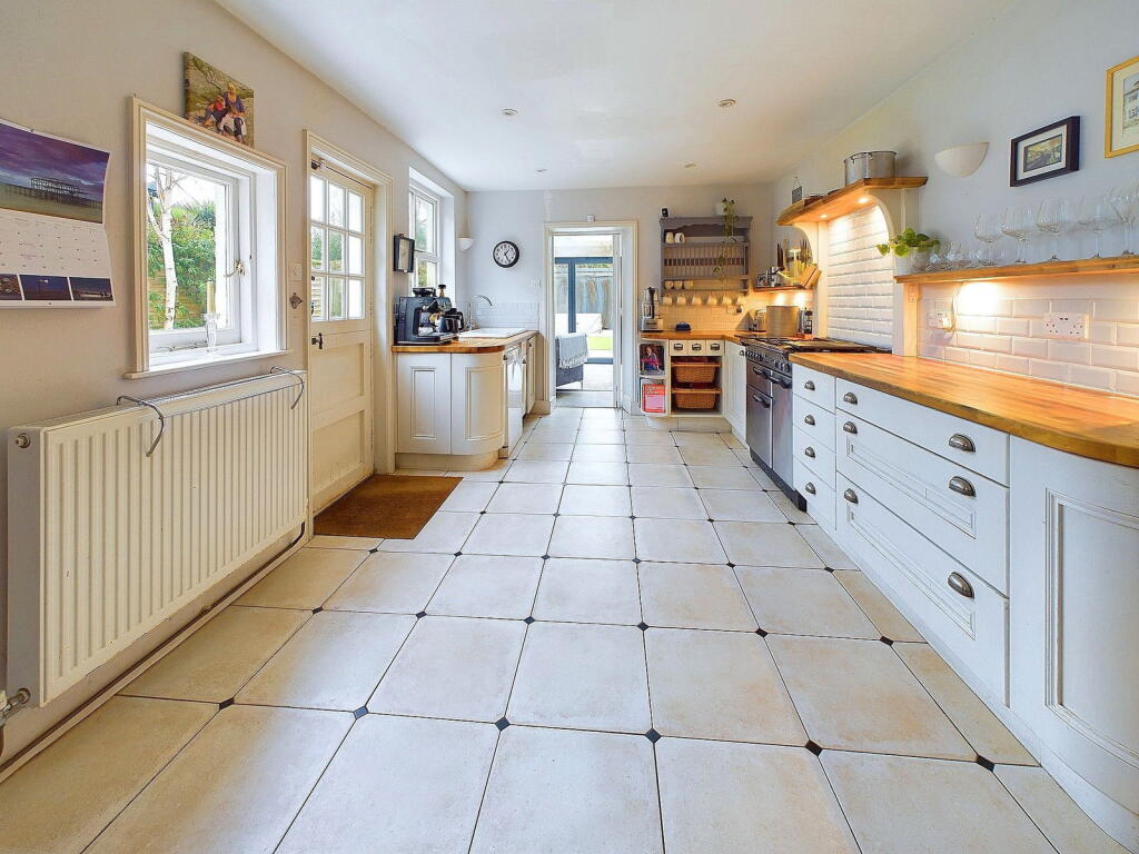Additional image 6 of Gordon Road, Shoreham by Sea