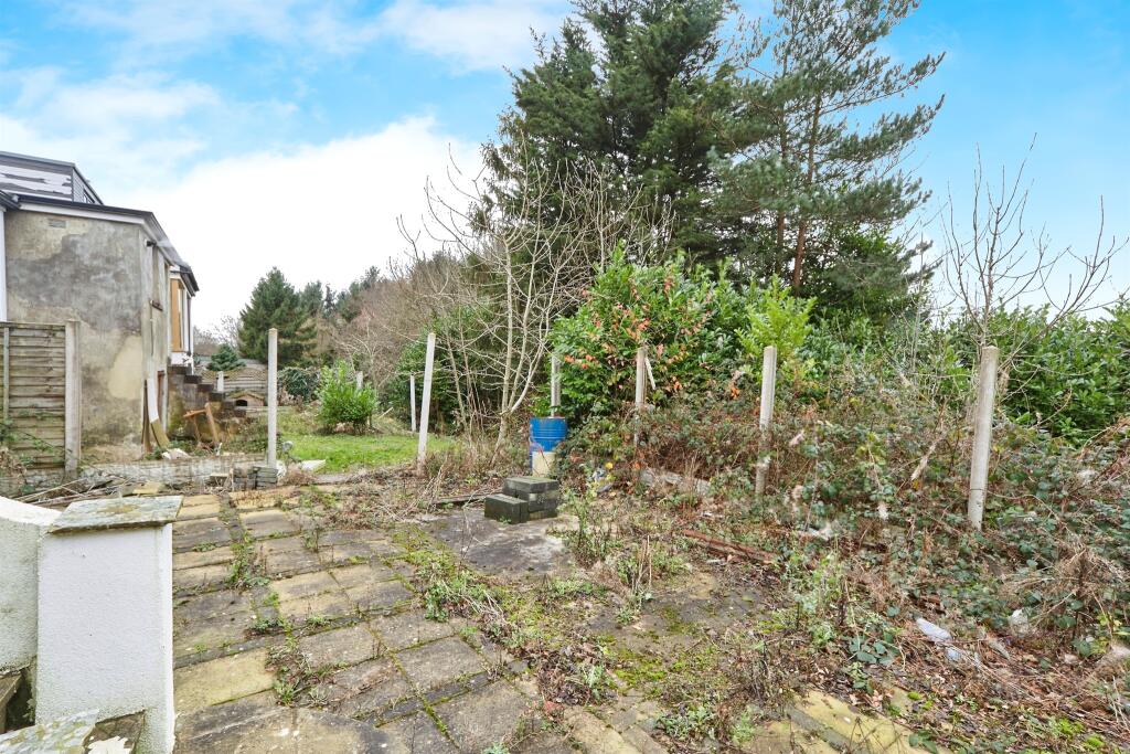 Additional image 15 of Duchy Avenue, BRADFORD