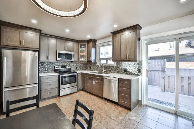 Additional image 11 of 79 Weir Cres